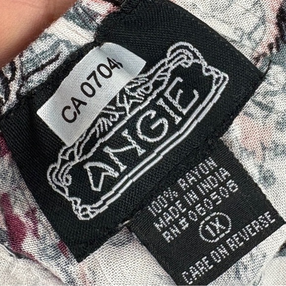 Angie Floral Long Sleeve Top - Black, Pink, White - Picture 3 of 6